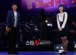 [포토] 아름다운 화음을 보여주는 고은성-린아