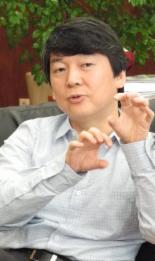 여야 잠룡 '2040세대' 공략…朴 '특강정치' - 安 '에세이 정치'