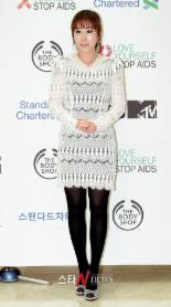 [포토] 오윤혜 '시스루도 망사도 아닌 애매한 패션'