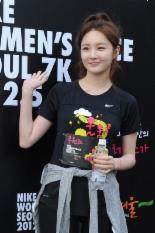 강민경 민낯, 완전 생얼로 레이스 참석 '무조건 예쁨'