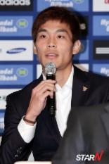 [포토] 대구 김기희 '강등권 탈출하도록 열심히 하겠습니다'