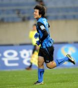‘유병수 3G 연속골’ 알 힐랄, 나즈란 꺾고 8강 진출