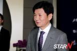 정몽규 KFA회장, FIFA 클럽 월드컵 조직위 참석 위해 출국
