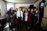 소녀시대 ‘총리와 나’ 촬영장 방문, ‘꽃다발’ 의리 과시