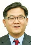 [데스크칼럼] 불필요한 기관이나 단체도 줄여라