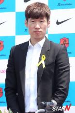 박지성 해설, 일본 코트디부아르 경기에 “드록바는 그냥 바위”