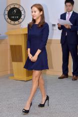 [스타일산다]팔색조 조여정, 탈출구 없는 무한 매력