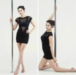 서울대 출신 안현모, 봉춤 사진까지..기자맞아?