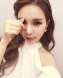 [fn★SNS] 피에스타 재이, 가녀린 어깨 노출로 청순미 과시..“여신인 줄”