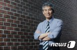 ‘文정권 내로남불’...진보논객 강준만 전북대 교수, 이달 말 정년퇴임