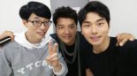 [fn★SNS] 이이경, 유재석 손지창과 다정한 포즈 “좋은 동생, 후배, 연기자가 되겠습니다”