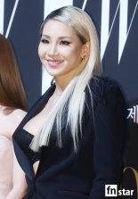 씨엘 “2NE1 해체, 나를 완전히 무너뜨려…회복이 필요했다”