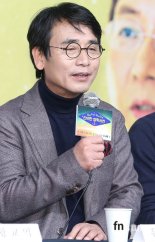 ‘알쓸신잡2’ 유시민 “뉴페이스 장동선, ‘투머치 토커’…부담 덜었다”