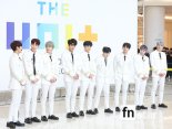 [포토] 더유닛, ‘게릴라 콘서트로 첫 인사드려요’