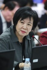 '목포 투기' 손혜원 1심서 징역 1년6개월 실형..."항소할 것"