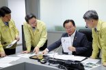 김부겸 장관, 군산 화재사고 대처상황 점검