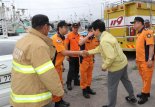 [fn포토] 태풍 ‘턱밑’…원희룡 지사, 한림항 찾아 현장 안전점검