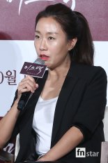 [포토] 이지원, ‘미쓰백 연출가’