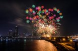 한화, 불꽃축제 취소 위기..바람만 안불면 쏜다