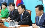 손학규 "한국당, 차기 총선서 사라져야"..전원책엔 '구두경고'