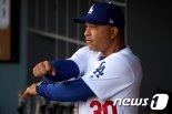  다저스 로버츠 감독이 독해졌다