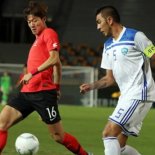 한국, 우즈베키스탄에 4-0 대승..새로운 역사를 써냈다