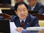 檢, '노무현 일가 640만불 의혹' 주광덕 고발인 조사..1년 3개월만(종합)