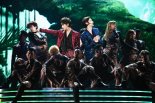 동방신기, 日아레나&돔 투어 마무리…3월 서울서 앙코르 콘서트 