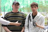 '기독교 개종' 이란 난민 김민혁군 아버지, 난민 지위 재심사