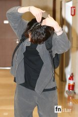 [포토] BTS 정국, ‘개량 한복입고 애교 만발’