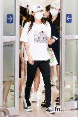 [포토] 아이즈원 강혜원, ‘환상적인 레깅스핏’