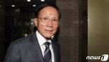 이수혁 주미대사-에이브럼스 주한미군사령관, "한미동맹 굳건" 한 목소리