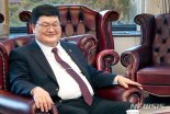 '승무원 추행' 몽골 헌재소장 혐의 또 부인…외교 문제로 번질까?