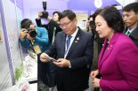 [한·아세안 스타트업 엑스포]AI로 재생된 박영선 장관 등 스타트업 기술력 알렸다