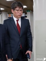 '횡령·거짓증언 교사' 김도균 탐앤탐스 대표 2심도 집유