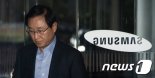 검찰, '합병 의혹' 김신 전 삼성물산 대표 소환조사