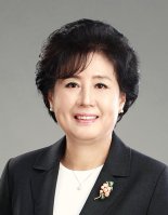 [fn 이사람]이영휘 전문직여성 한국연맹 회장 "양성평등 확립 제도 마련할 것"