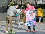 [현장을 가다] 서울 영등포갑 김영주 "지역구 수성" vs. 문병호 "새 리더십 필요"