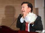 민경욱 “검사 전화 무서워라..내부고발자 제보 기다린다”