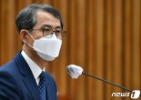 '국보법위반 1호 판사' 이흥구 신임대법관 임기 시작