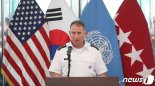 에이브럼스 주한미군사령관 "北 도발징후 보이지 않는다"