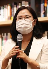 권경애, 중대범죄수사청 설치법 발의에 "국가 시스템 와해돼" 비판