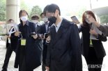 검찰, '동료 성폭행' 전 서울시장 비서실 직원에 징역 8년 구형