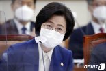이환우 검사 "추미애 검찰개혁 근본부터 실패..정치 혐오"..檢내부 폭발