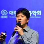 "아마존 1초에 4000개 판매비결은 AI" [AI  World 2020]