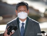 “현안 변호인 법무차관 부적절” 檢안팎서 비판 잇따라