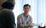 진보논객 진중권, 정경심 유죄에 "페북싸움 끝...내 역할 끝나"