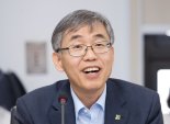 김성수 과학기술혁신본부장 연구현장 릴레이 간담회 주재