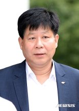 “최경환 신라젠 투자의혹 허위”..檢, 이철 前VIK 대표 기소