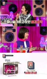 ‘이십세기 힛트쏭’ MC 김민아, ‘고혹적 복고퀸’으로 변신